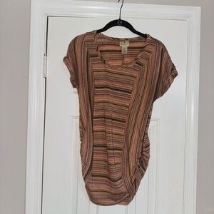 👑 SIZE MEDIUM Destination Maternity Multicolor Striped Short Sleeve Top